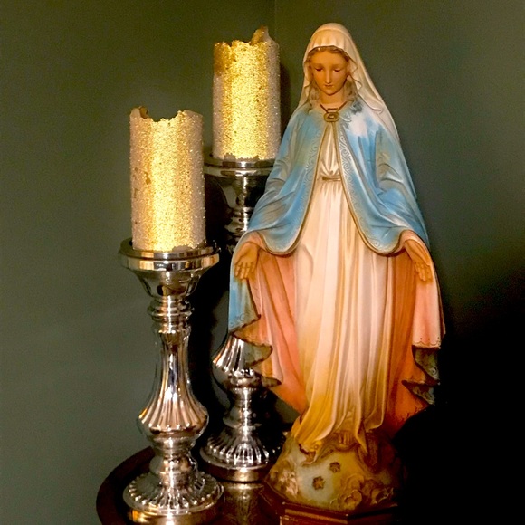 Glass Silvertoned Candle Pillars by Portofino Home - Picture 2 of 7